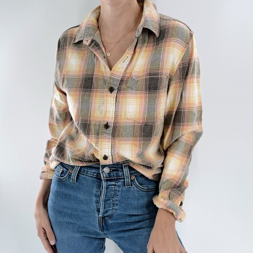 PacSun Yellow and Black Plaid Flannel Long Sleeve Top Size Small